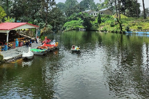 Top 15 Places to Visit in Lansdowne for a Peaceful Weekend